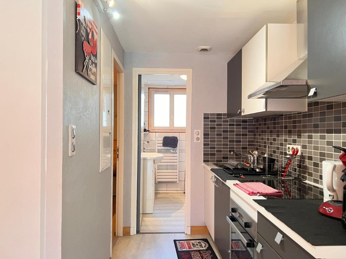 Apartamento T2 ensoleillé. Terrasse et vaste jardin commun Cauterets Exterior foto